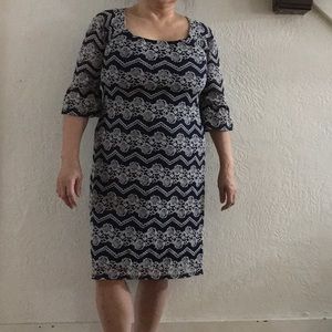 NWT Dress Barn 3/4 Lace Sleeves Classy